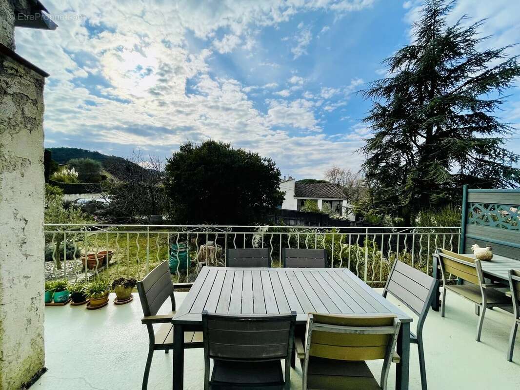 Maison à VAISON-LA-ROMAINE