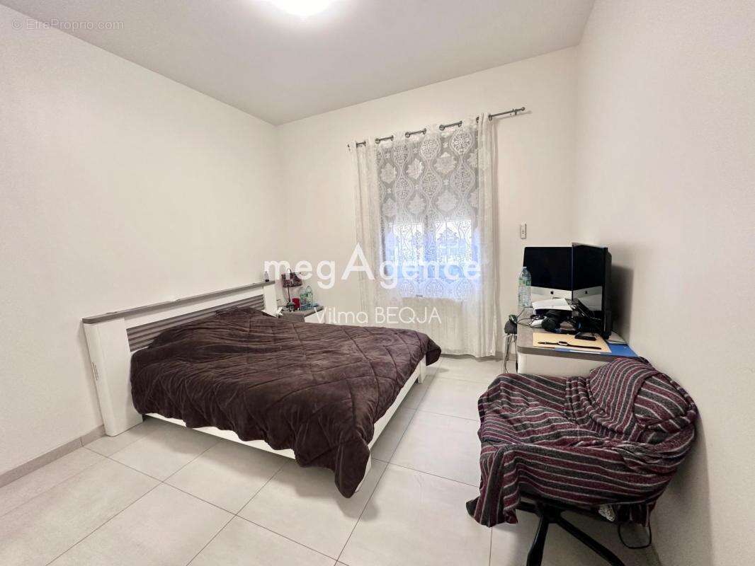 Maison à SAINT-MARTIN-DU-TERTRE