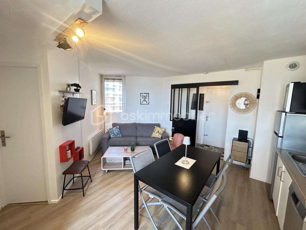 Appartement lumineux et spacieux au cœur de la ville - photo 4