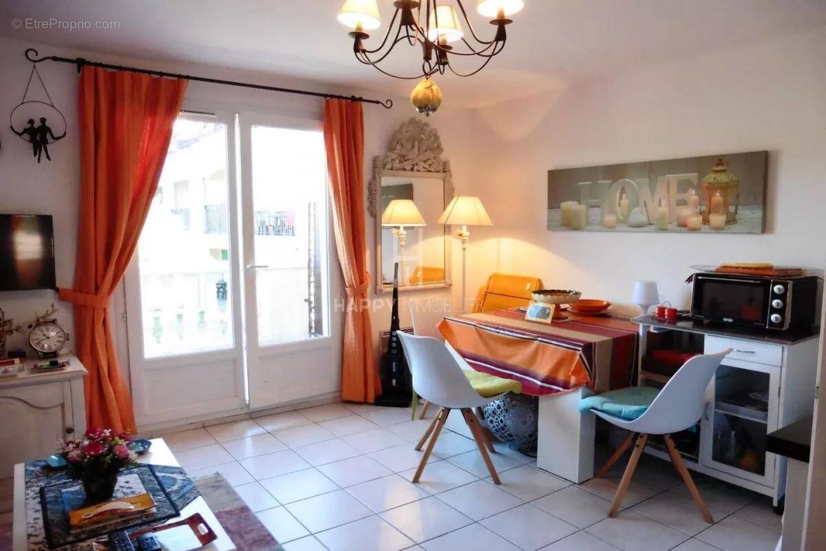 Appartement à PARADOU