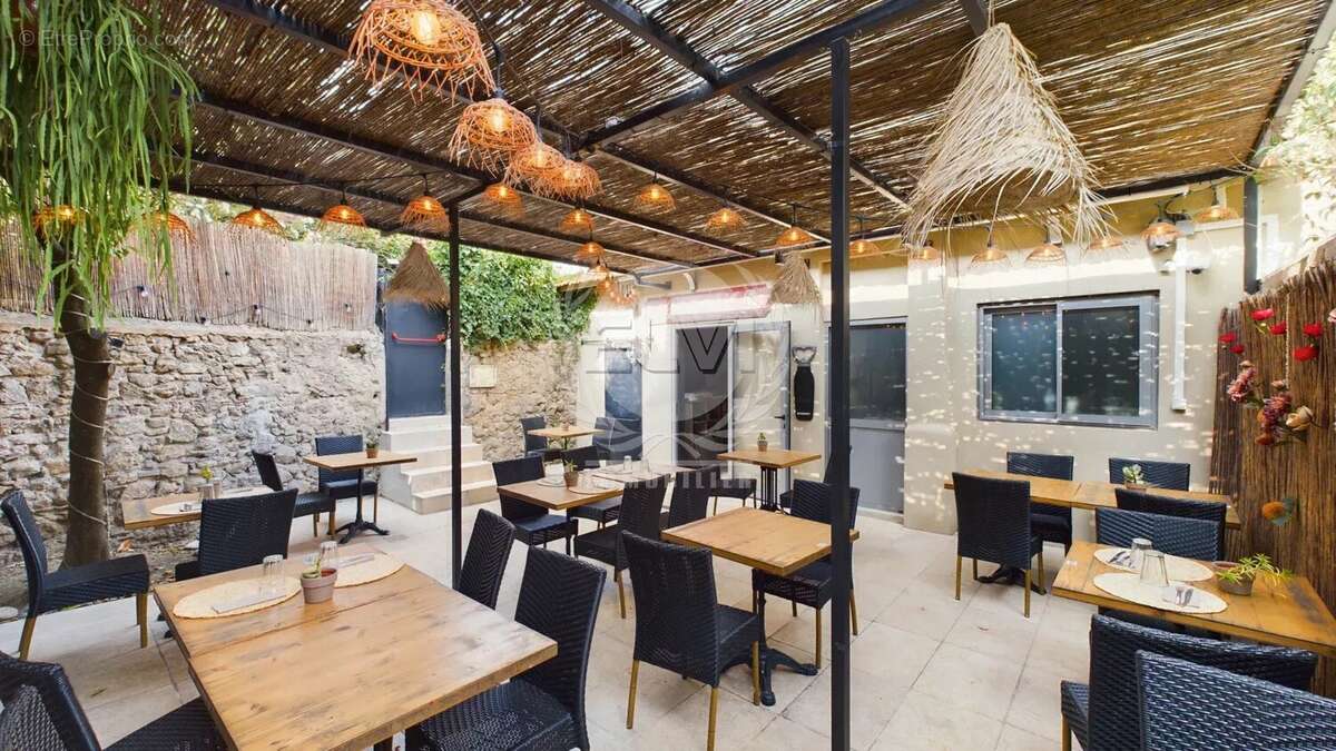 Commerce à PLAN-DE-LA-TOUR