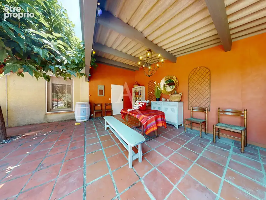Belle bâtisse en pierre avec jardin et garage - photo 15