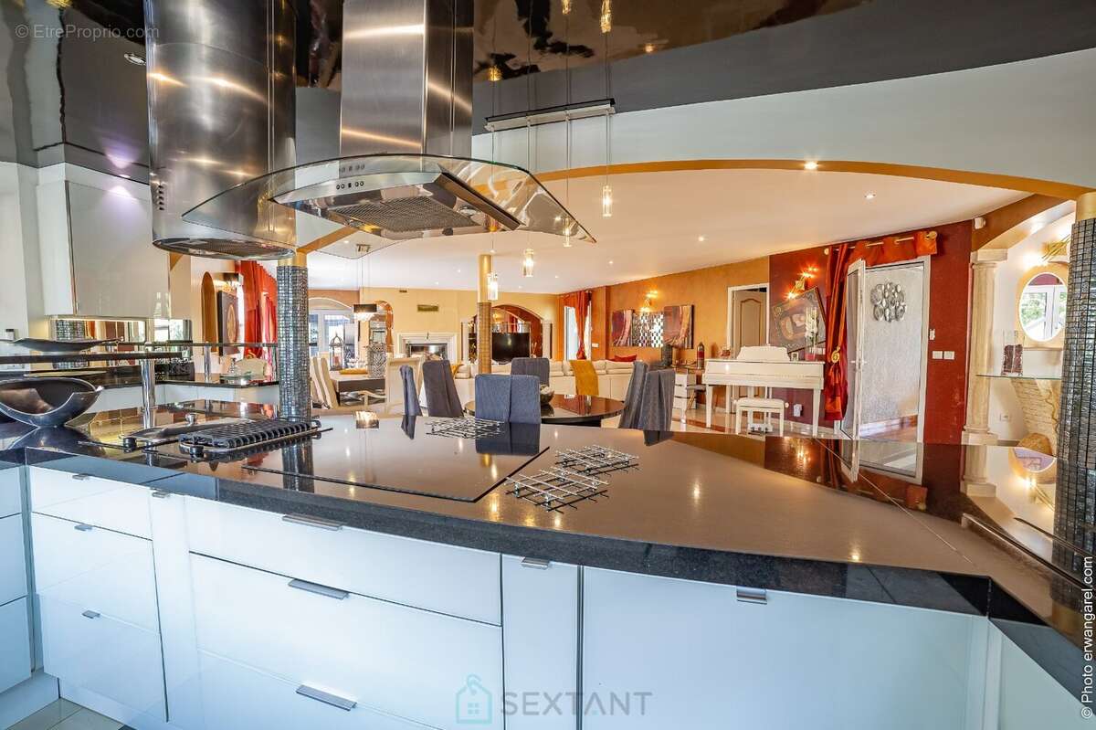 Maison à MORSANG-SUR-SEINE