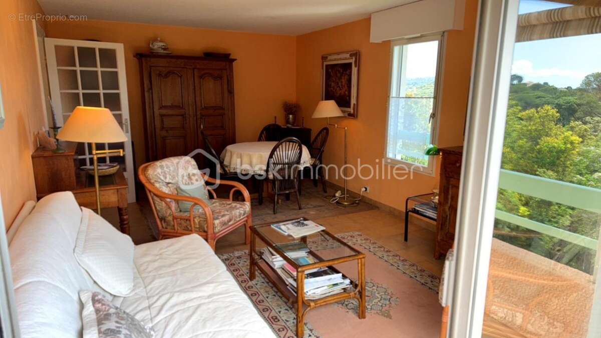 Appartement à SAINT-RAPHAEL