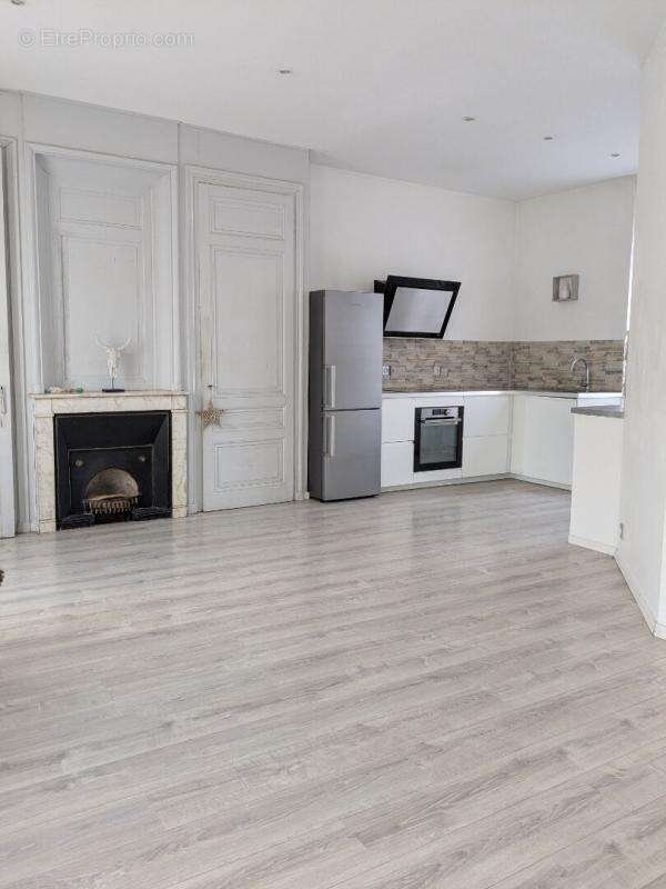 Appartement à TASSIN-LA-DEMI-LUNE