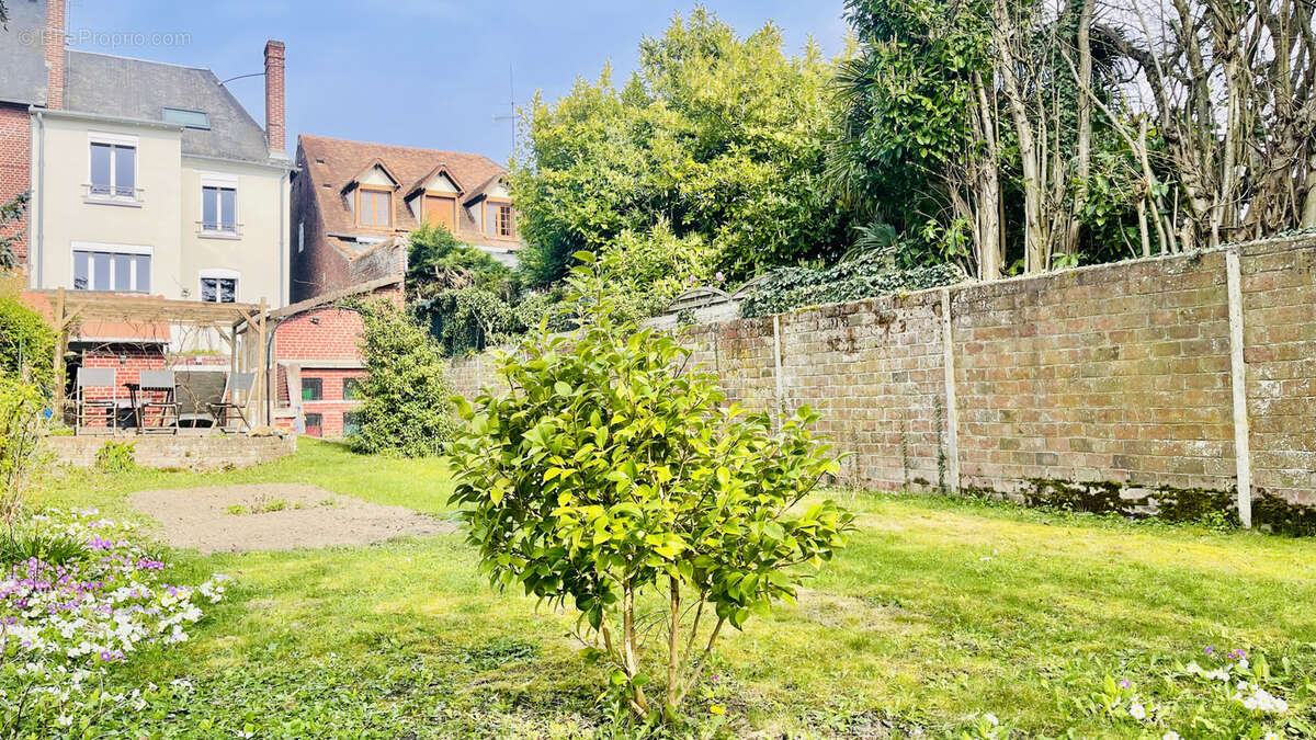 Maison à NOYON