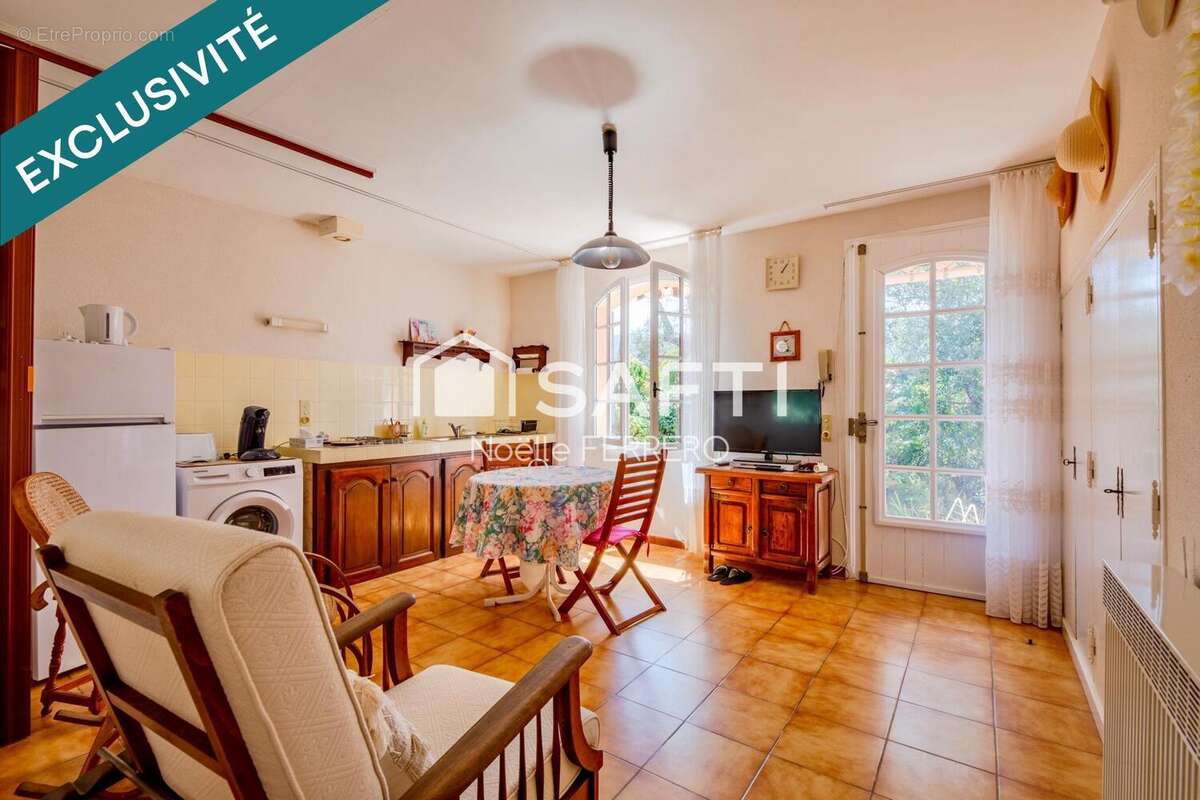 Photo 5 - Maison à LA MOLE