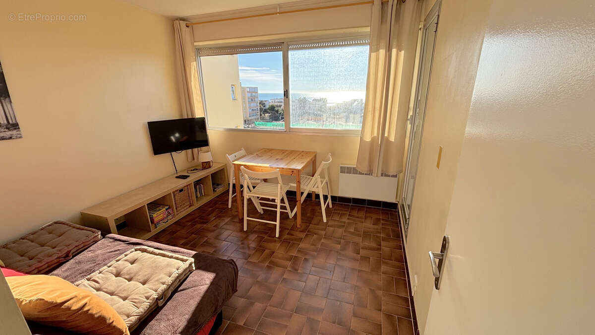 Appartement à CANDILLARGUES