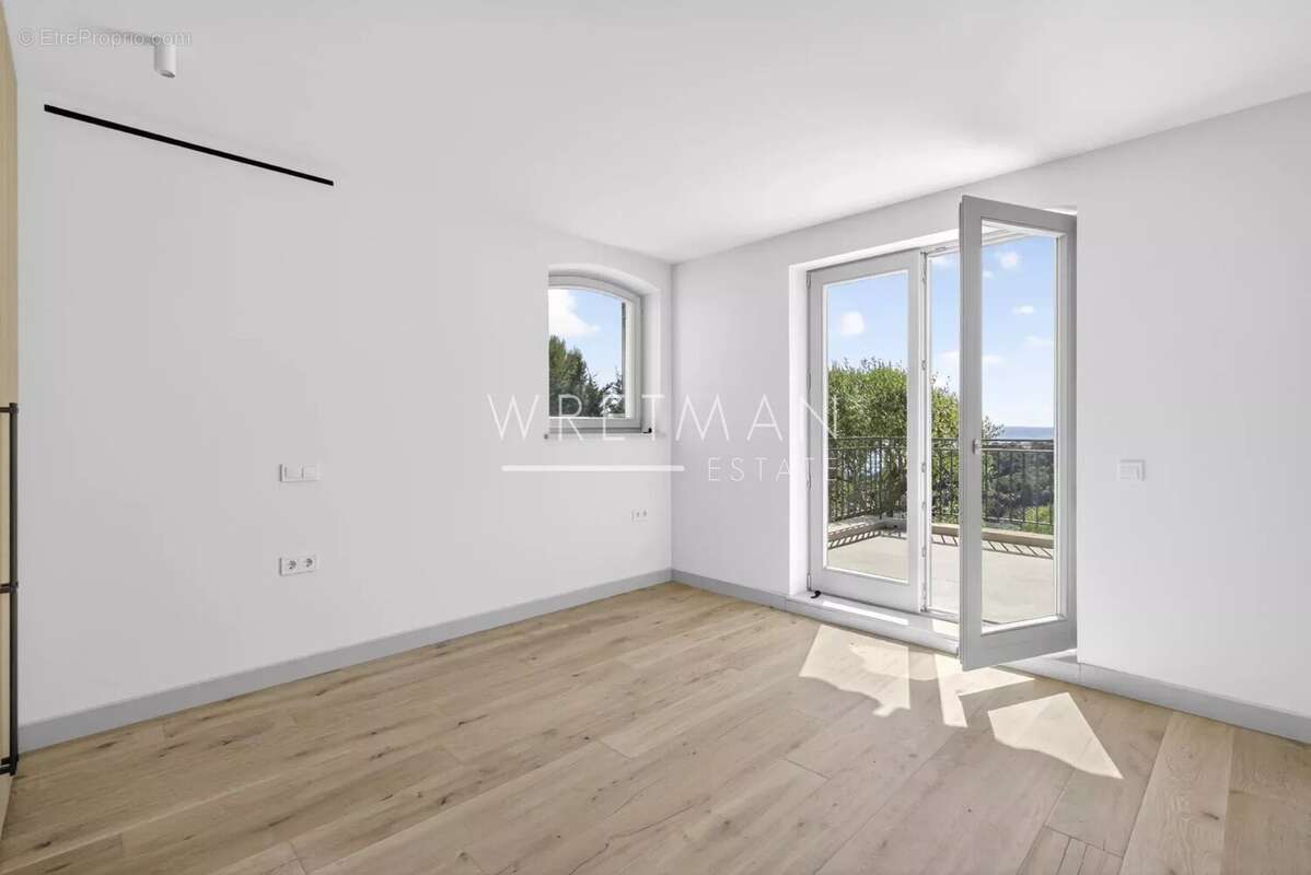 Maison à VILLEFRANCHE-SUR-MER