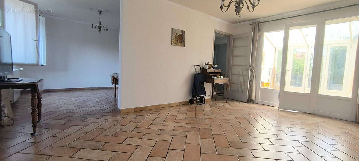 Maison à MONTGERON
