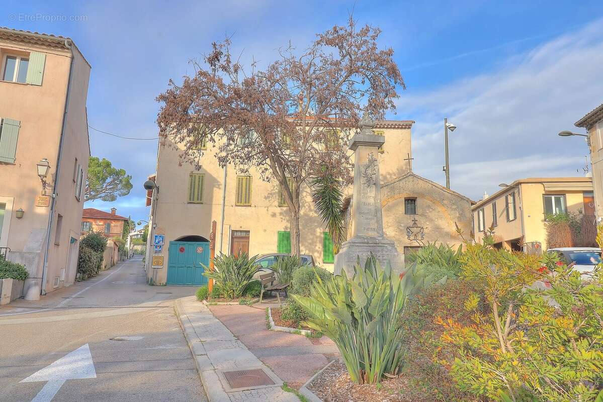 Maison à BIOT