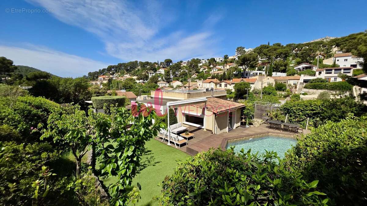 Maison à MARSEILLE-9E