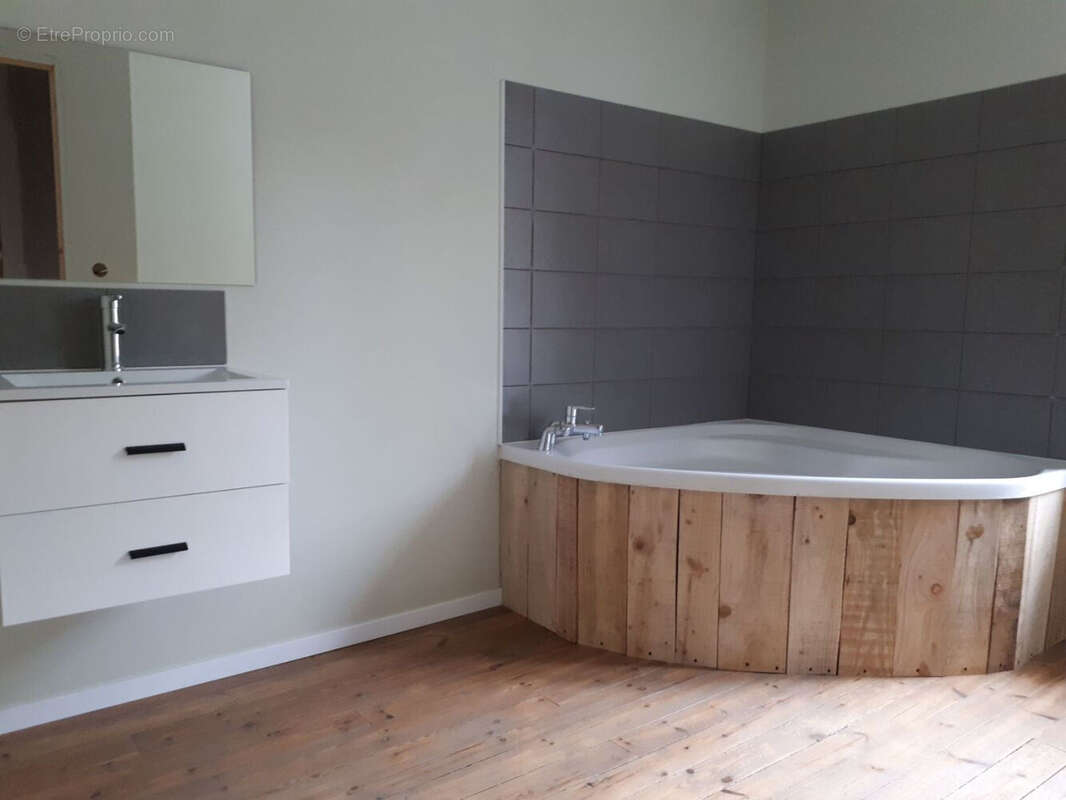 Maison à L&#039;AIGLE