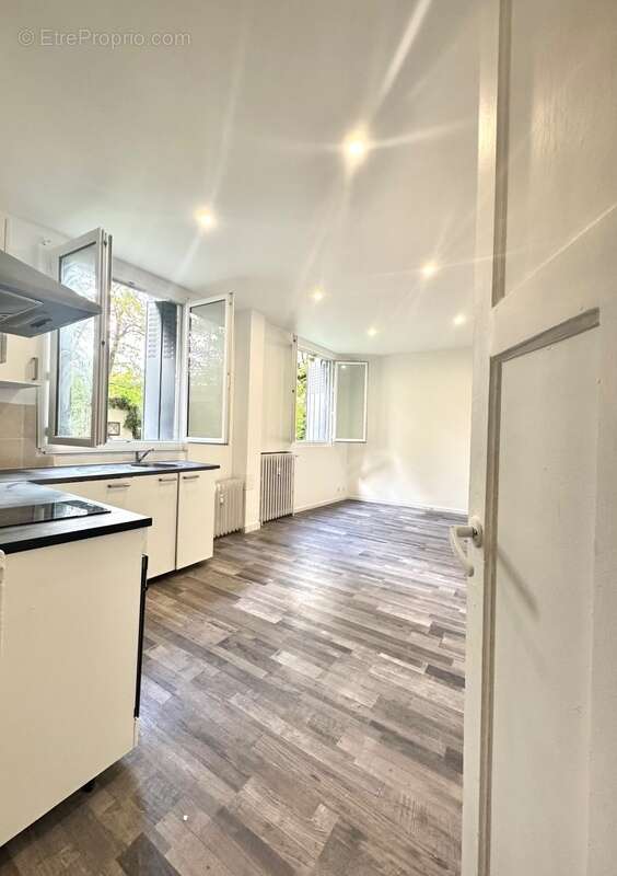 Appartement à RIS-ORANGIS