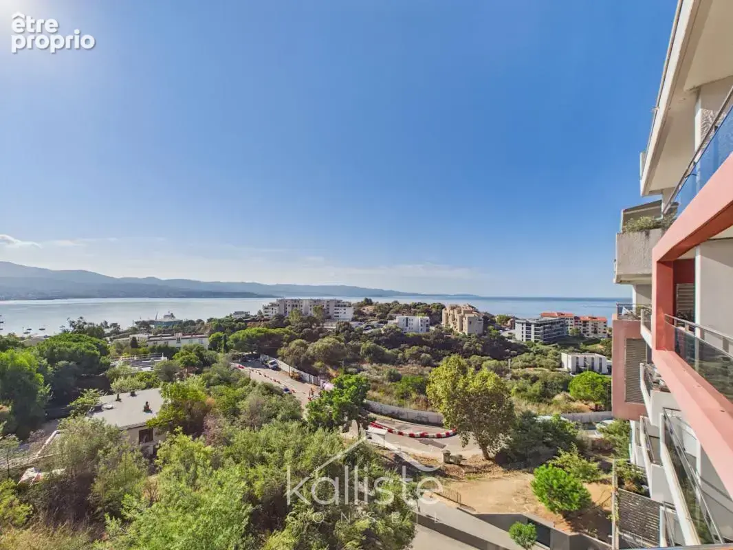 Appartement T2 vue mer avec terrasse et parking - Ajaccio, Aspretto - photo 9