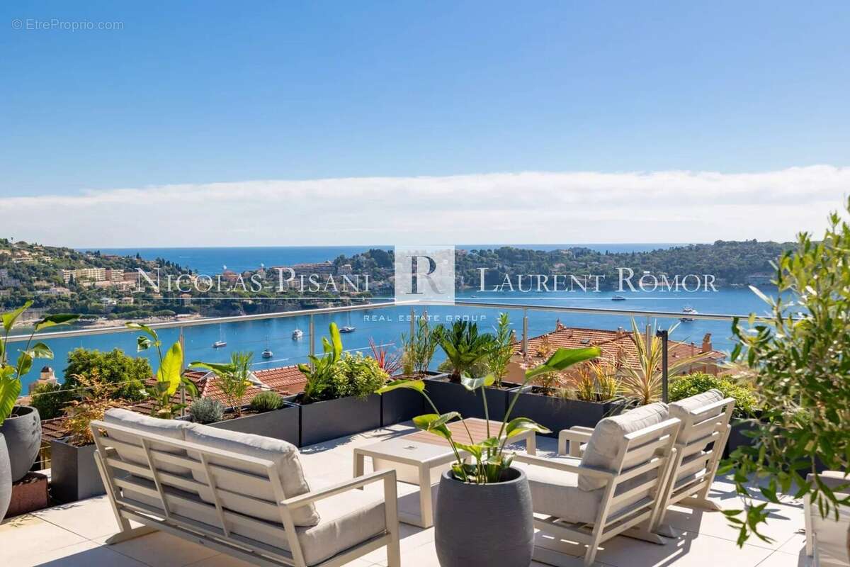 Appartement à VILLEFRANCHE-SUR-MER