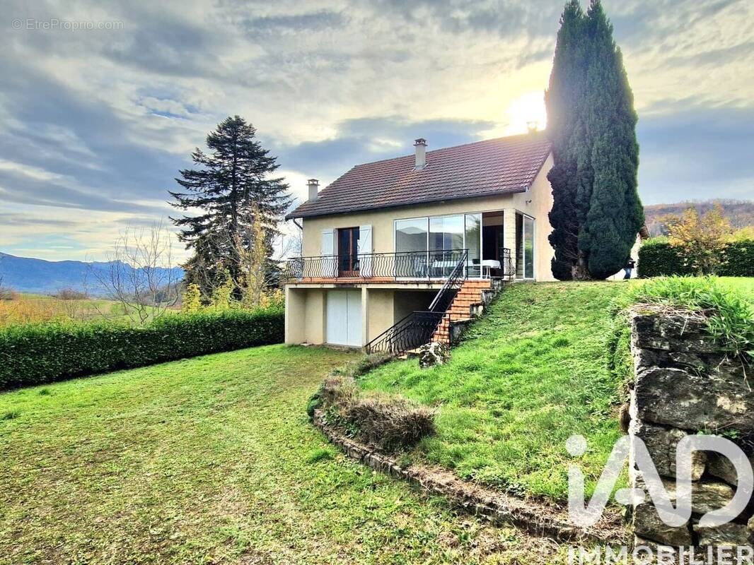 Photo 1 - Maison à SAINT-PIERRE-D&#039;ALVEY