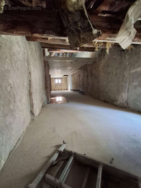 Appartement à MONTLUEL