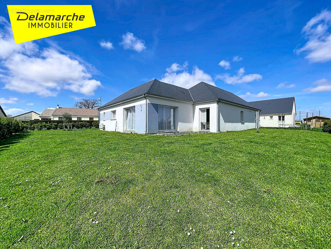 Maison à NOTRE-DAME-DE-CENILLY