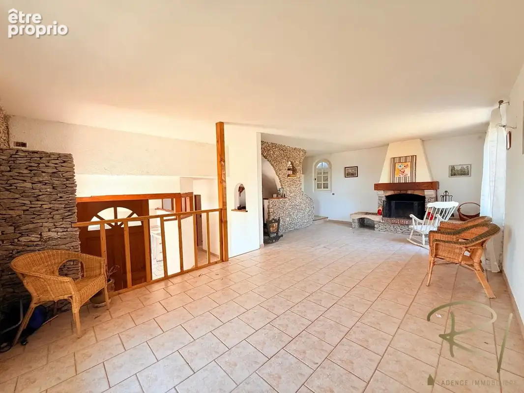 Méjannes-le-Clap   Maison à deux pas des Gorges de la Cèze - photo 5