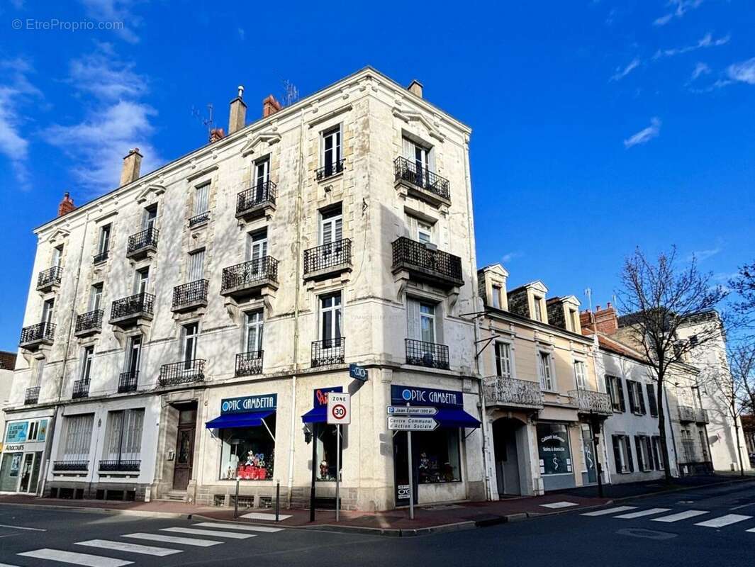 Appartement à VICHY