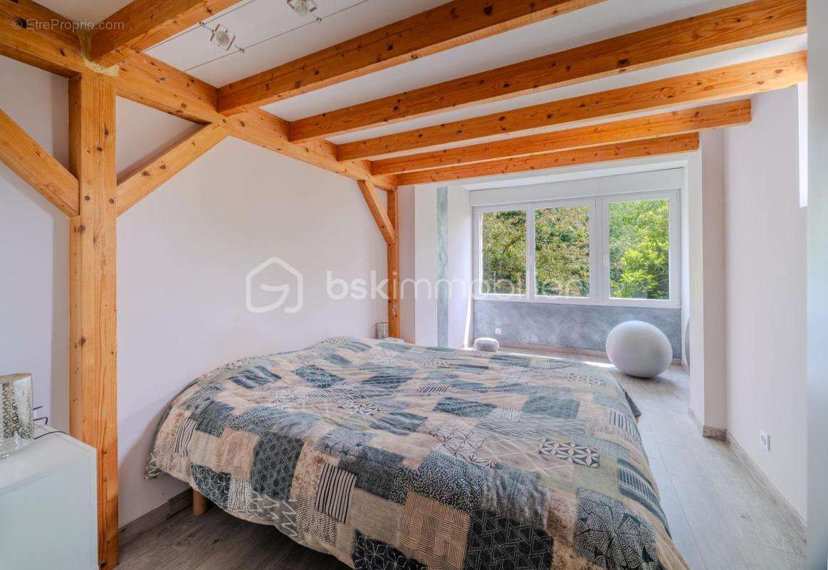  Maison de plain-pied 145m2, terrasse et jardin arboré avec vue panoramique – Amance - photo 9
