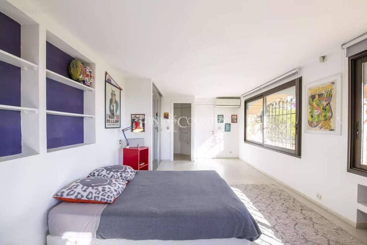 Maison à LA COLLE-SUR-LOUP