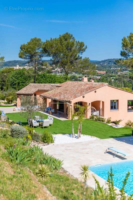 Maison à LORGUES