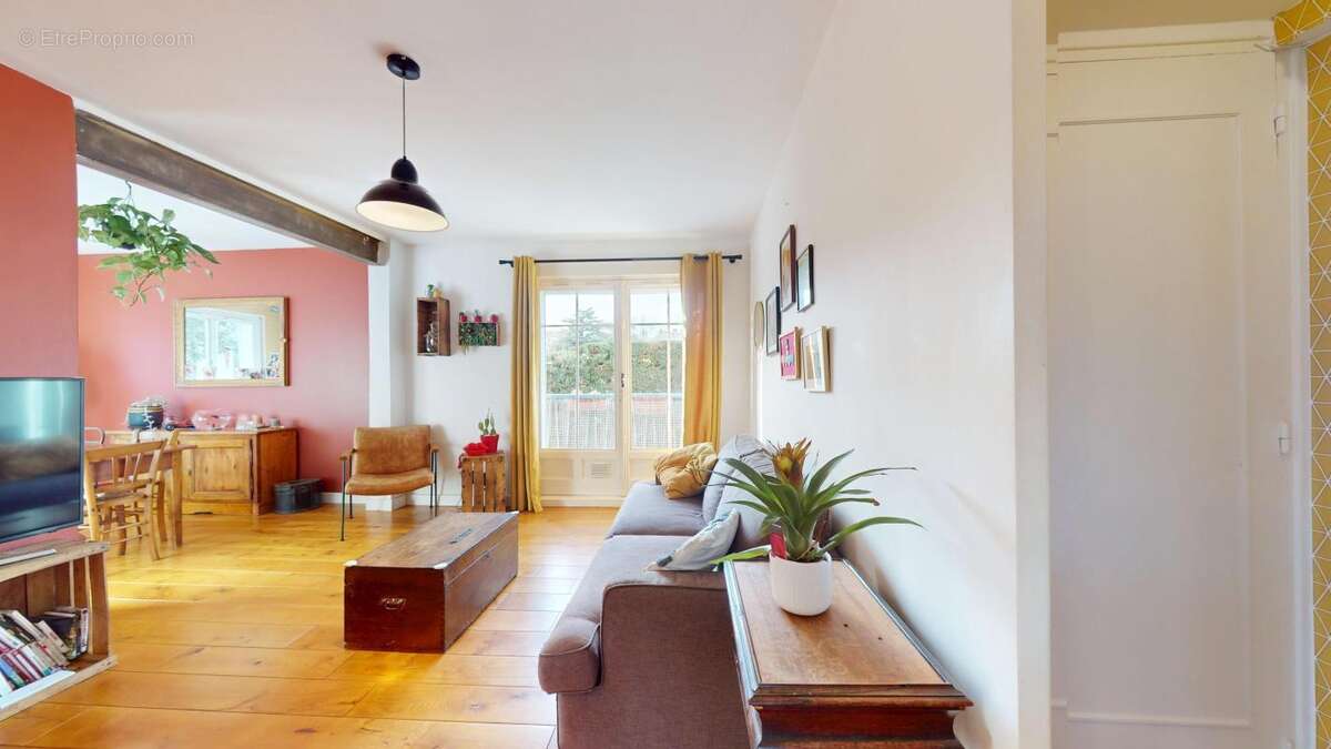 Appartement à CALUIRE-ET-CUIRE