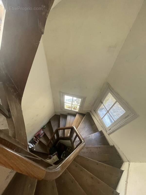 Ensemble immobilier : charme, volume et potentiel à exploiter - photo 7
