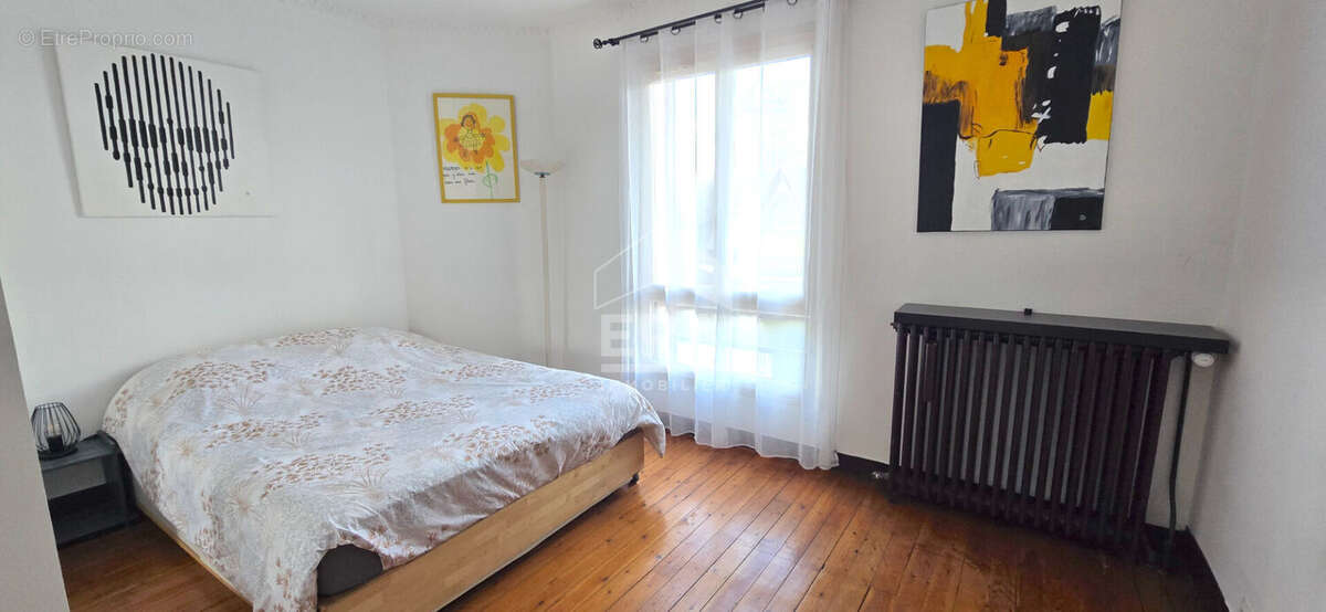 Maison à VILLIERS-SUR-MARNE