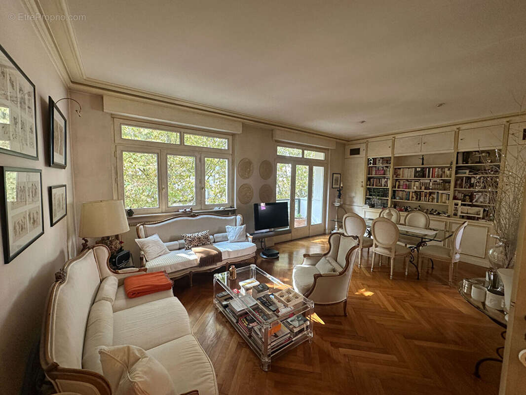 Appartement à LYON-6E