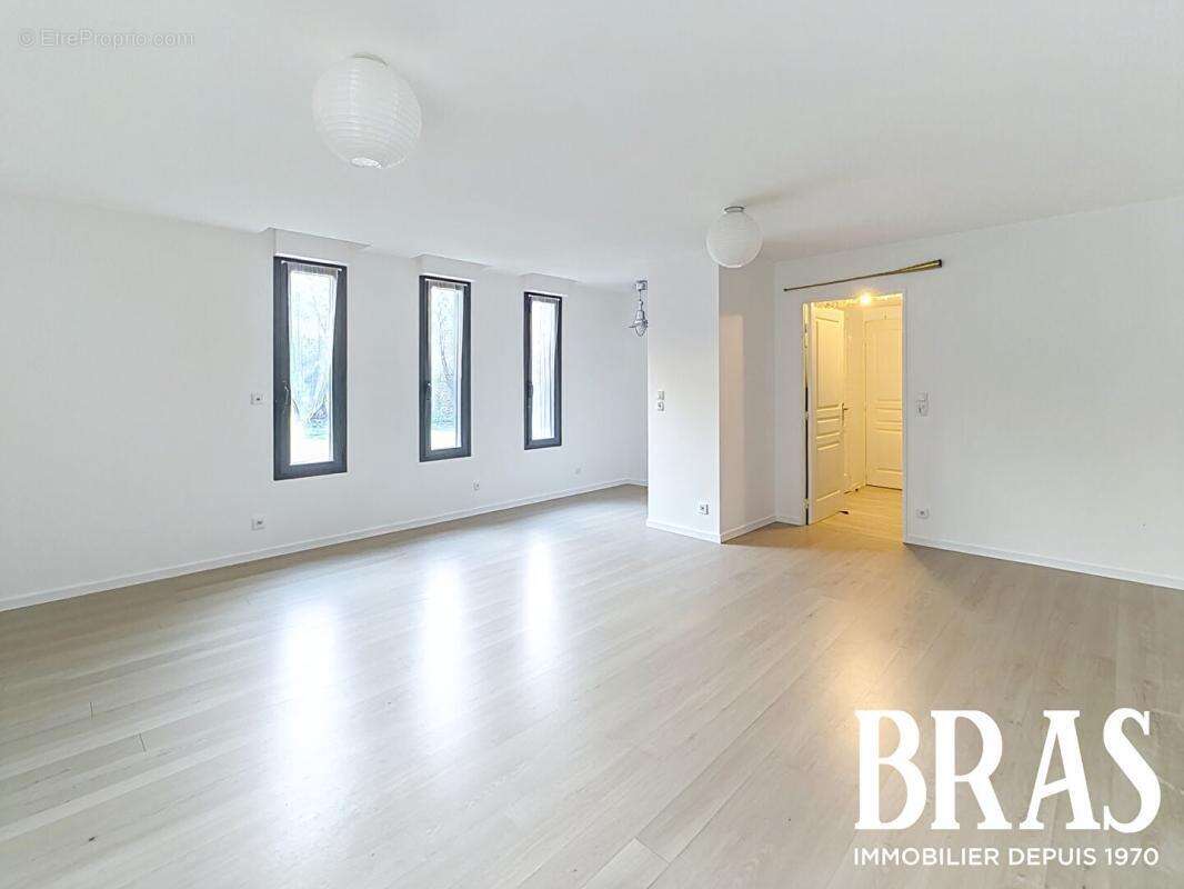 Appartement à REZE