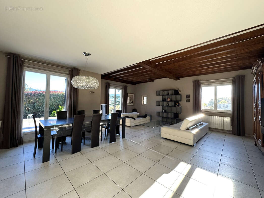 Maison à L&#039;HORME