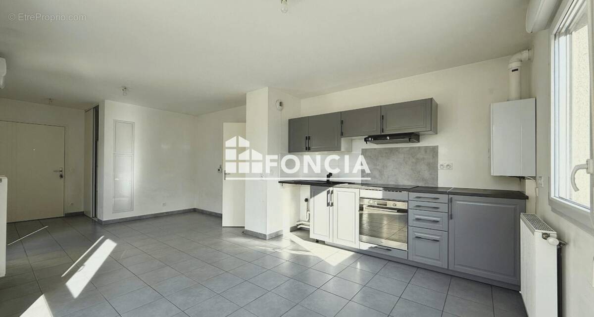 Appartement à BOURGOIN-JALLIEU