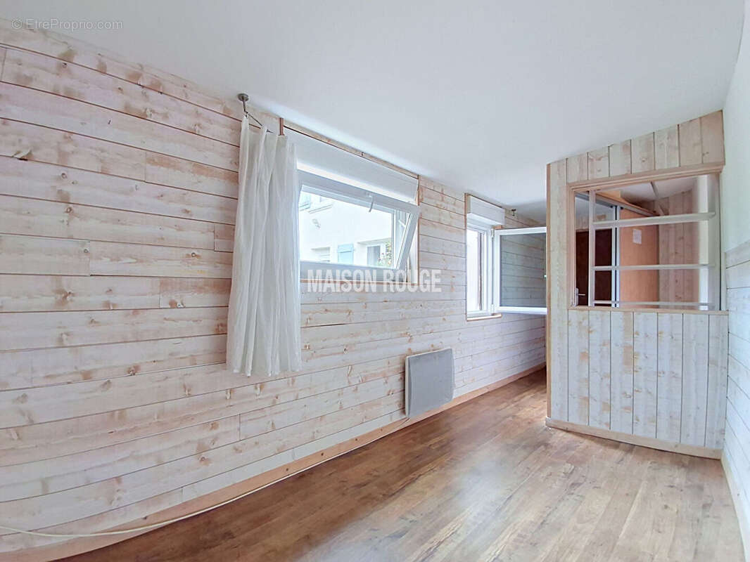 Le charme authentique et les volumes généreux qui font la différence - Maison à proximité du bourg de Yffiniac - photo 8