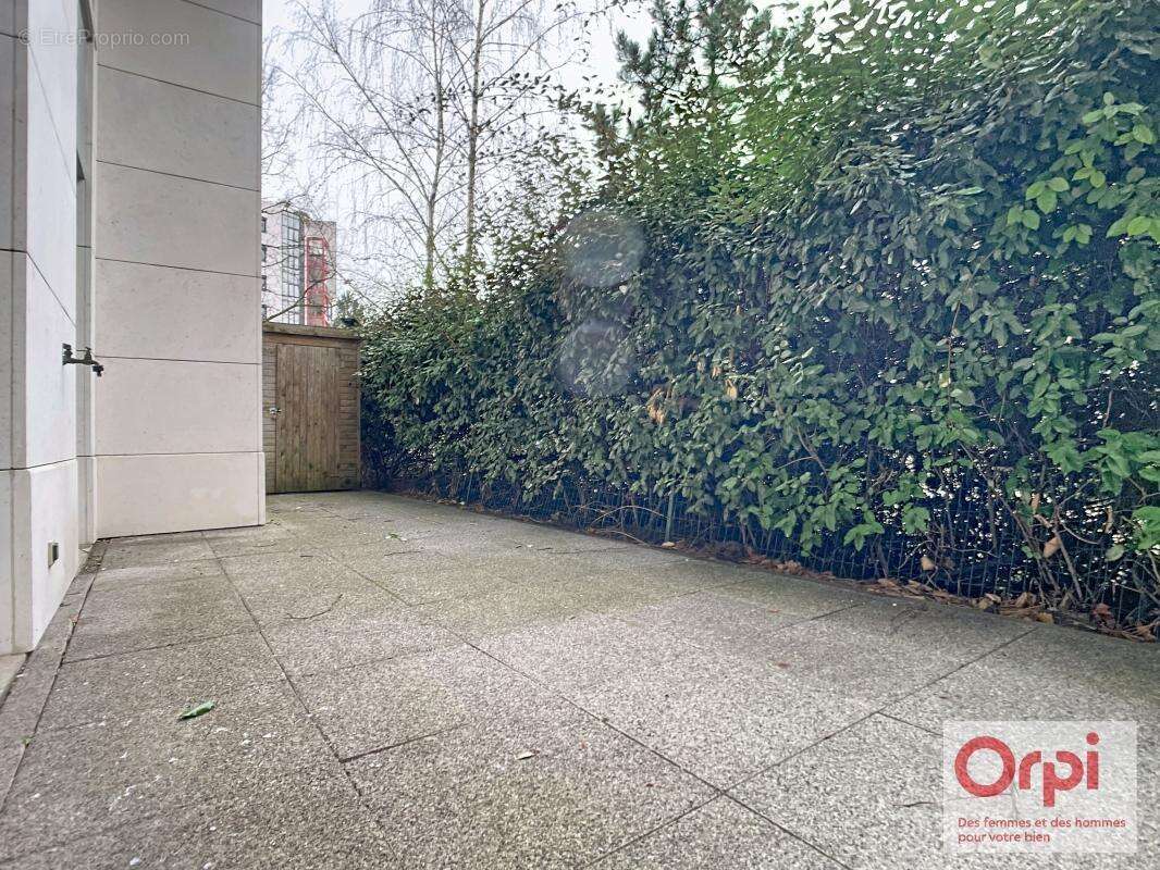 Appartement à ISSY-LES-MOULINEAUX