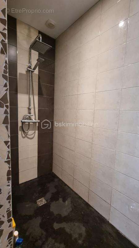 Maison à BUSSAC-SUR-CHARENTE