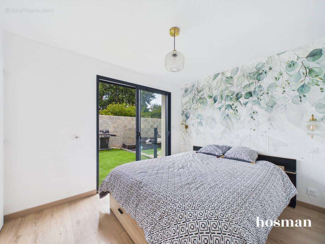 Belle maison de plain-pied avec 4 chambres avec jardin et piscine - En impasse, aux Sorinières - photo 14