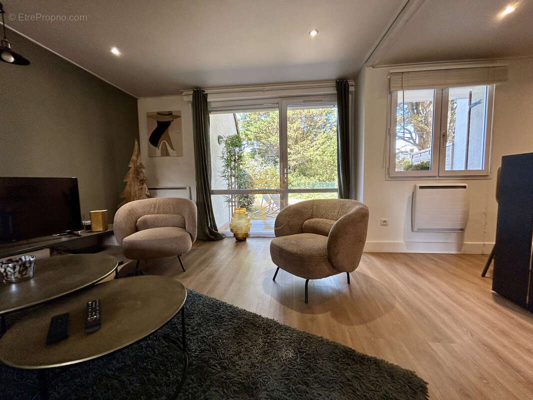 West Green   Exceptionnelle maison familiale en triplex avec vue sur le lac - photo 7