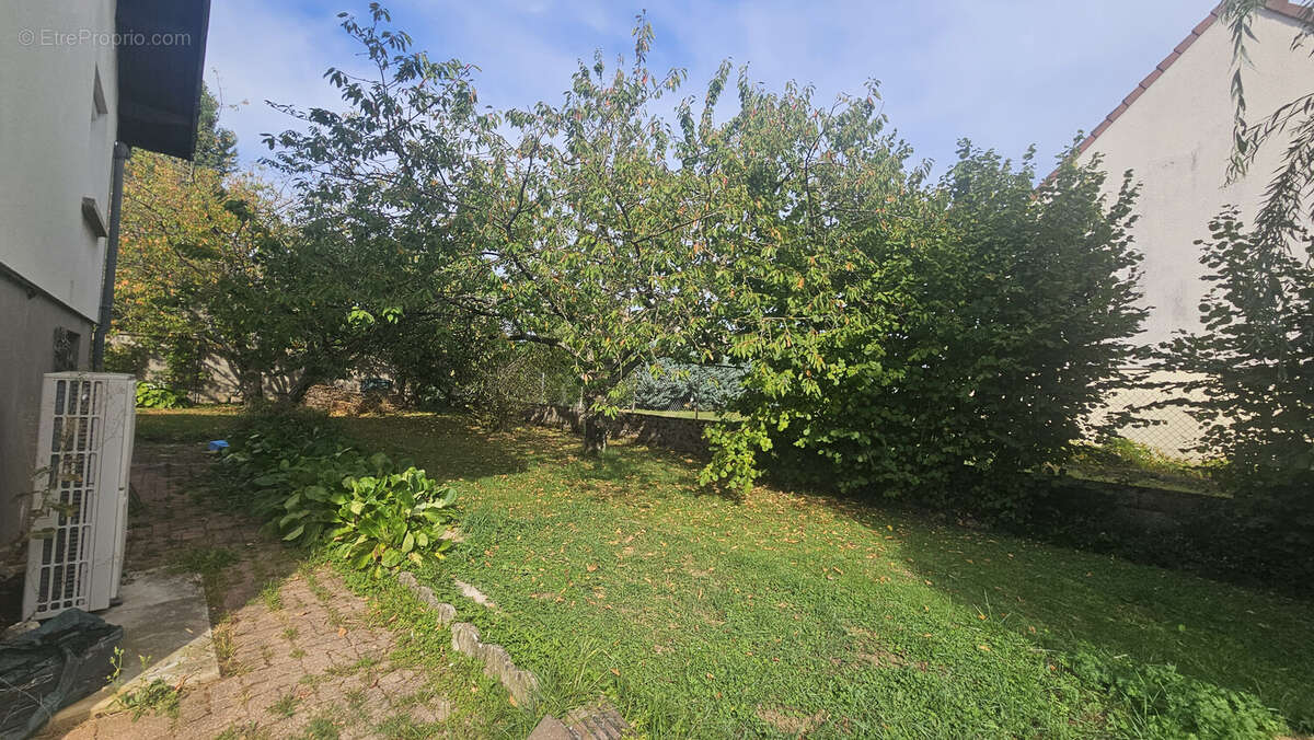 Maison à NUITS-SAINT-GEORGES