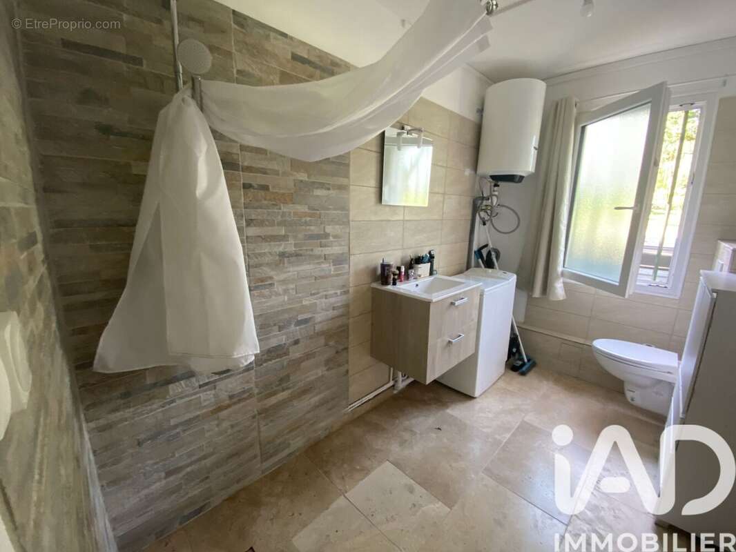 Photo 9 - Maison à SAINT-REMY-LA-VANNE