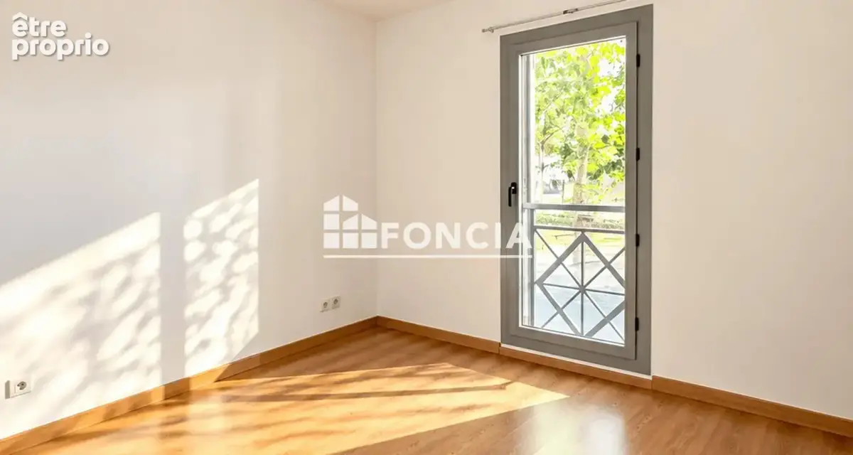 Saint cyprien - appartement 2 pieces - photo 2