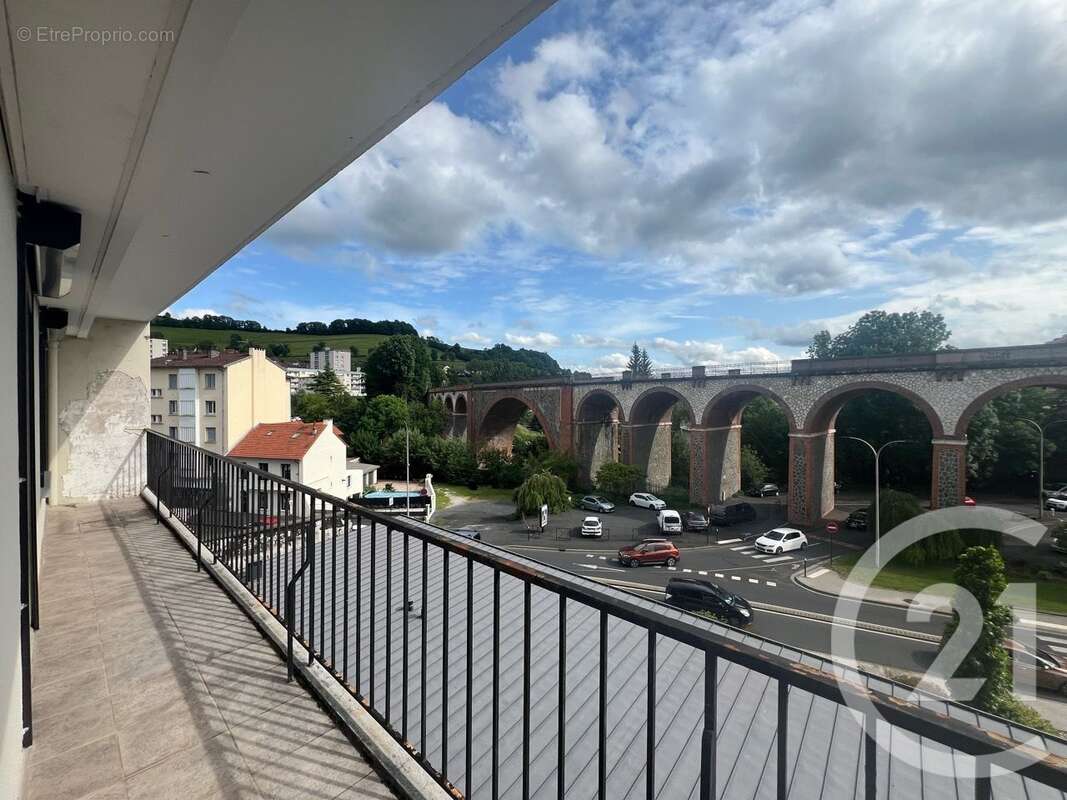 Appartement à AURILLAC