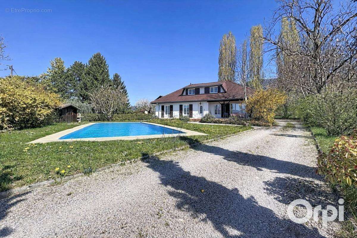 Villa 183 m² - centre Fillinges - photo 2