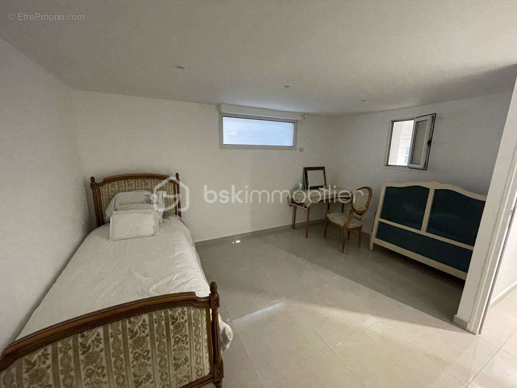 Appartement à FONTENAY-SOUS-BOIS