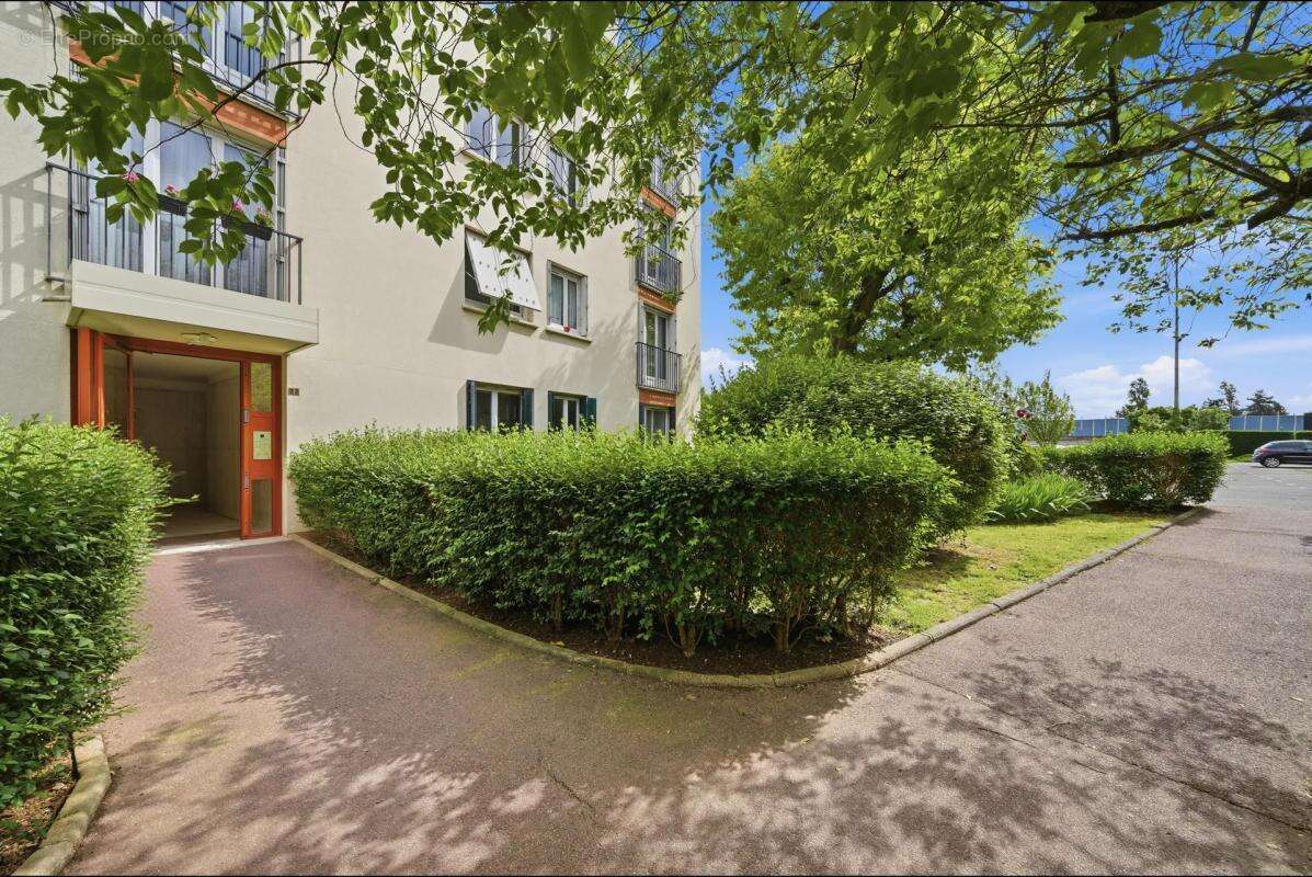 Appartement à CHEVILLY-LARUE