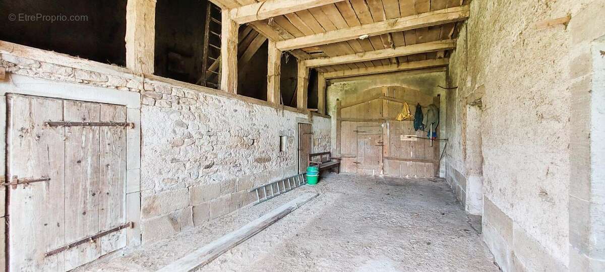 Maison à LUXEUIL-LES-BAINS