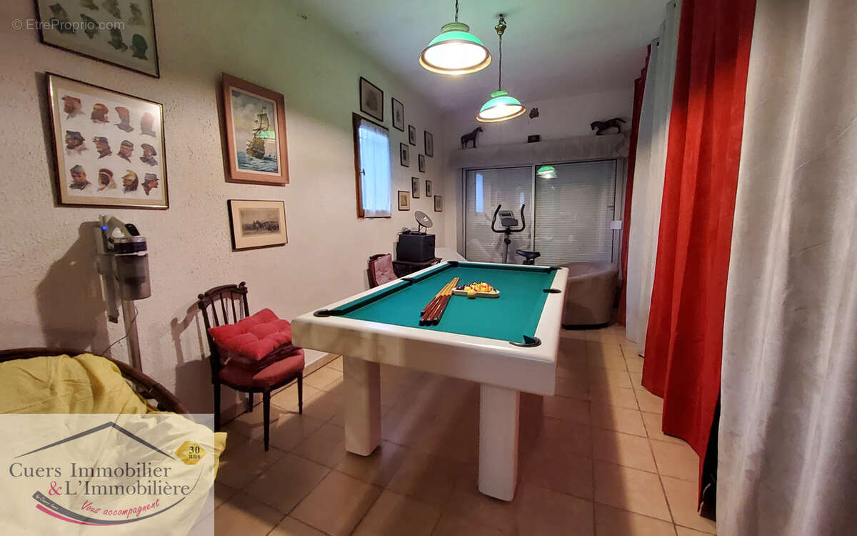 Maison à CUERS