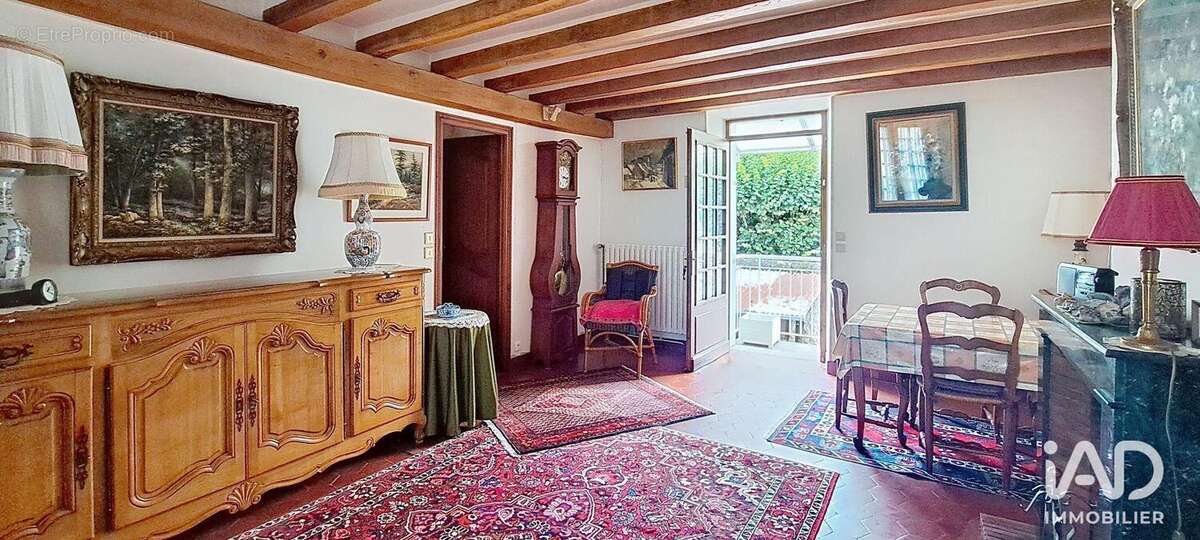 Photo 2 - Maison à CERNY
